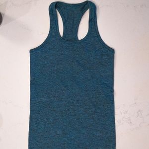 Lululemon Swiftly Tech Racerback Capri/Black